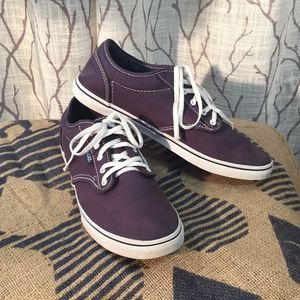 Vans relaxed fit sneakers